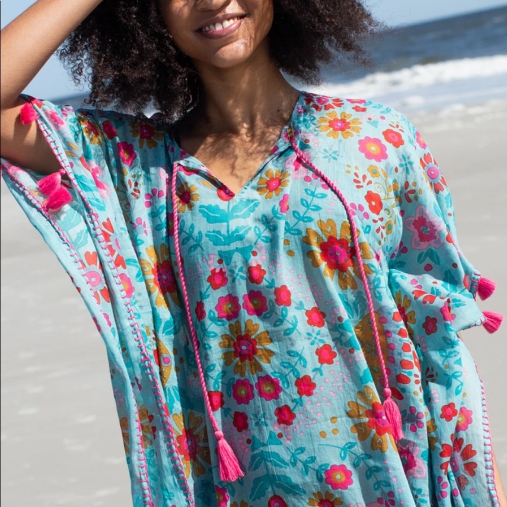 💕NWT💕 Natural Life Swim Coverup